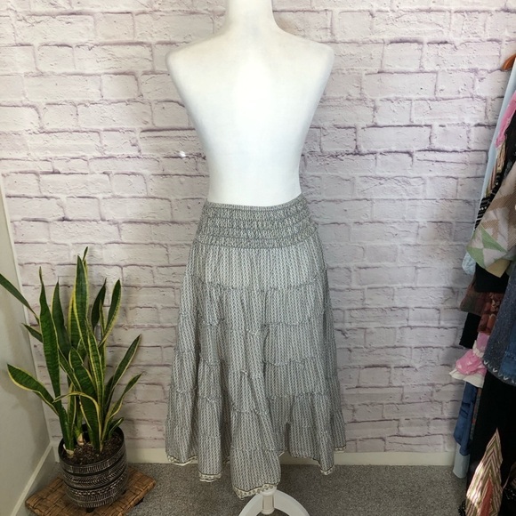 Max Studio tiered skirt - Picture 9 of 9